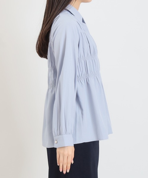 TRUDEA（トルディア）の「シャーリングシャツ(ストライプ・無地)（シャツ/ブラウス・レディース・アイボリー/サックスブルー/その他・MEDIUM）」の18枚目の写真