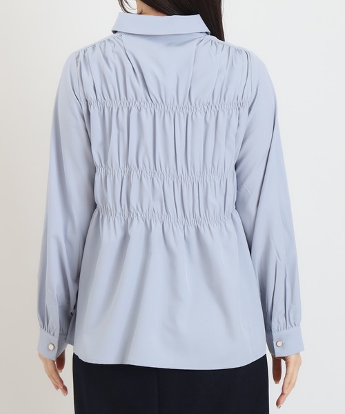 TRUDEA（トルディア）の「シャーリングシャツ(ストライプ・無地)（シャツ/ブラウス・レディース・アイボリー/サックスブルー/その他・MEDIUM）」の19枚目の写真