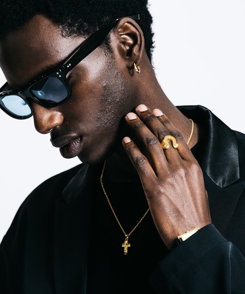 CRIMIE(クライミー)の「ETERNITY PIERCE 24KGDP(ピアス(片耳用)・メンズ・ゴールド・ONE SIZE)」の7枚目の写真