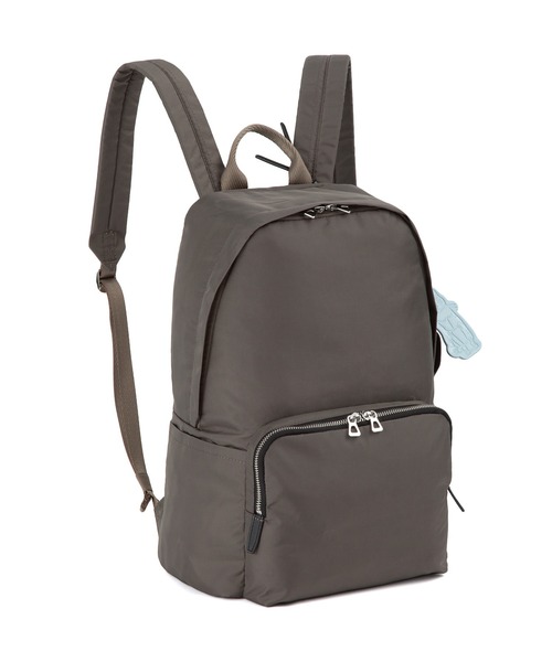 ace.(エース)の「リュックサック フィカス 20L ace.×HAyU 19105(バックパック/リュック・レディース・ブラック/ライトグレー/チャコール・FREE)」の13枚目の写真
