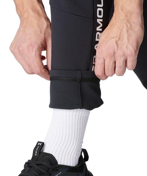 UNDER ARMOUR(アンダーアーマー)の「UAニット パンツ(トレーニング/メンズ)(その他パンツ・メンズ・ブラック・L/XL/M/2XL/S)」の3枚目の写真