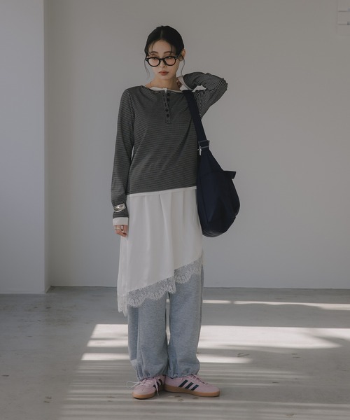 210nouve(トゥージュヌーブ)の「フェイクレイヤード ボーダー ヘンリーネック ロンT(Tシャツ/カットソー・レディース・ホワイト/ブラック/グレー・FREE)」の15枚目の写真