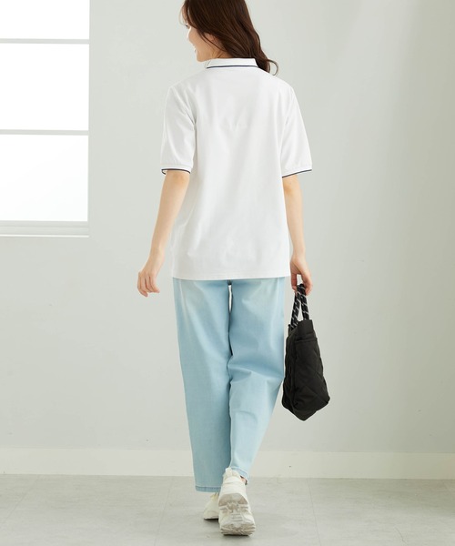BELLUNA PLUS(ベルーナ)の「多機能付配色刺しゅうポロシャツ(Tシャツ/カットソー・レディース・ピンク/ブルー/オフホワイト/ネイビー・X-LARGE/MEDIUM/LARGE)」の11枚目の写真