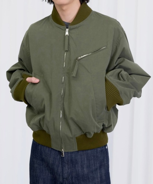 OUAT（オーユーエーティー）の「【OUAT】BOMBER JACKET（ミリタリージャケット・メンズ・オリーブ/ブラック・2/3）」の6枚目の写真