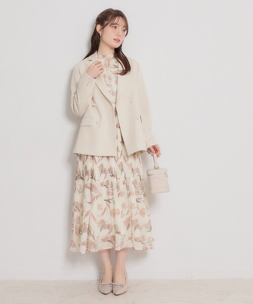 couture brooch(クチュールブローチ)の「【洗える・着映え】チューリップ柄 ワンピース(ワンピース・レディース・オフホワイト・36/38/40/42)」の2枚目の写真