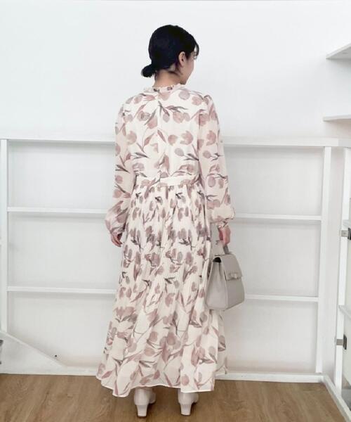 couture brooch(クチュールブローチ)の「【洗える・着映え】チューリップ柄 ワンピース(ワンピース・レディース・オフホワイト・36/38/40/42)」の10枚目の写真