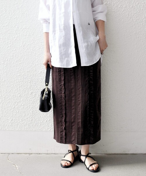SHIPS any（シップス エニィ）の「SHIPS any:〈手洗い可能〉リネンミックス Iライン フリル イージー スカート（スカート・レディース・ブラウン/オフホワイト/ブラック・ONE SIZE）」の13枚目の写真