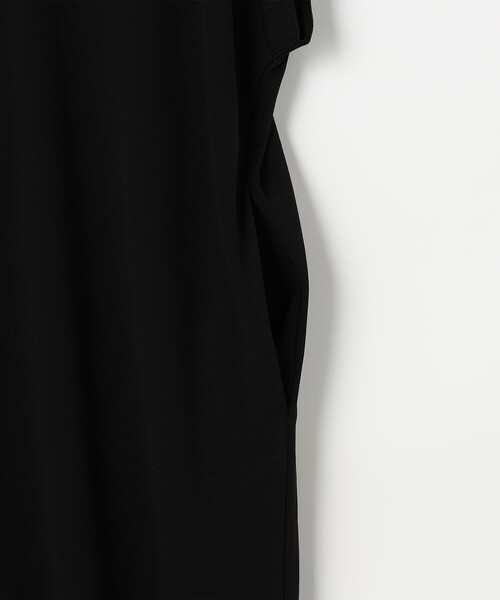 Rie Miller(リエミラー)の「ウォッシャブル袖口リブマキシ丈ワンピースジョーゼットダンボール(ワンピース・レディース・ブラック/オフホワイト・38)」の12枚目の写真