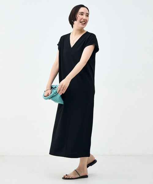 Rie Miller(リエミラー)の「ウォッシャブル袖口リブマキシ丈ワンピースジョーゼットダンボール(ワンピース・レディース・ブラック/オフホワイト・38)」の18枚目の写真