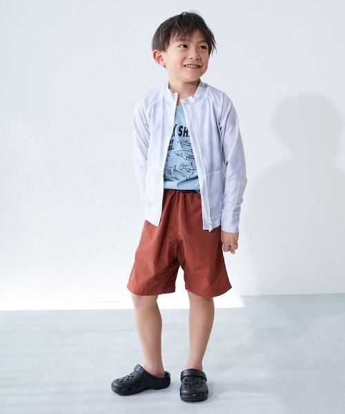 devirock(デビロック)の「軽量 2WAYクロッグサンダル(サンダル・キッズ・ブラック/アイボリー・23.0cm/22.0cm/21.0cm/20.0cm/19.0cm/18.0cm/17.0cm)」の4枚目の写真