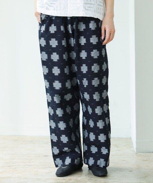 fennica(フェニカ)の「久留米絣 イージーパンツ 26SS(その他パンツ・メンズ・その他/ホワイト/ネイビー・MEDIUM/LARGE/SMALL)」の2枚目の写真