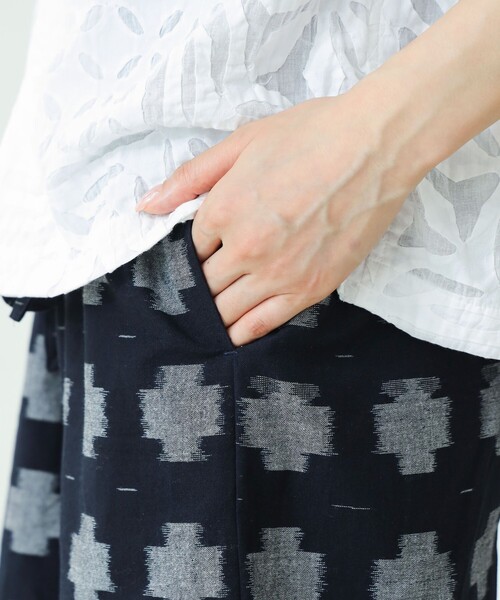 fennica(フェニカ)の「久留米絣 イージーパンツ 26SS(その他パンツ・メンズ・その他/ホワイト/ネイビー・MEDIUM/LARGE/SMALL)」の22枚目の写真