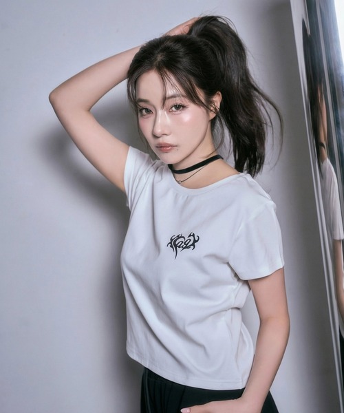 ANDGEEBEE（アンジービー）の「レースハートTシャツ（Tシャツ/カットソー・レディース・チャコールグレー/ブラック/ホワイト・SMALL/X-LARGE）」の4枚目の写真