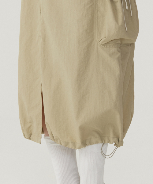 COVERNAT WOMAN（カバーナットウーマン）の「ウーマンストリングカーゴスカートLight Khaki（スカート・レディース・その他・WS/WM）」の9枚目の写真