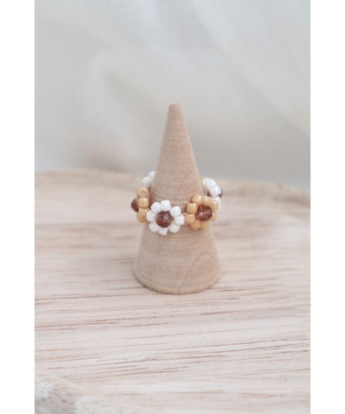 tone（トーン）の「【月照】フラワービーズリング(MA)（リング・レディース・モカ/ベージュ/イエロー/オレンジ・FREE）」の2枚目の写真