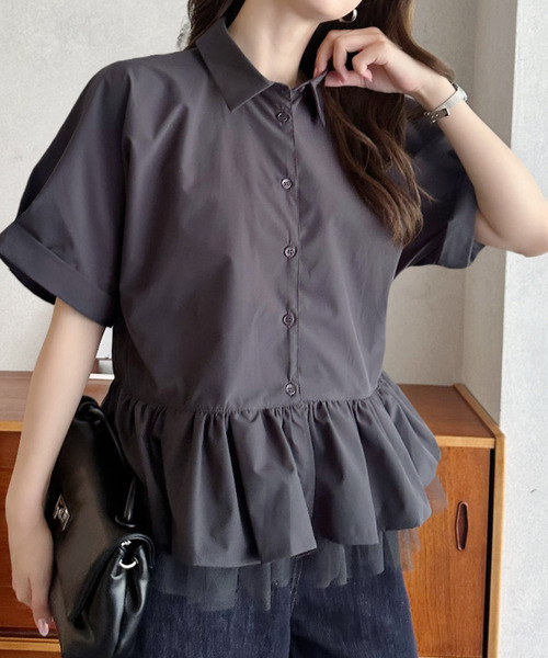 Eclat one(エクラワン)の「【Eclat one】 異素材 ペプラム シャツ ブラウス ◎(シャツ/ブラウス・レディース・チャコールグレー/ネイビー/ホワイト・FREE)」の3枚目の写真