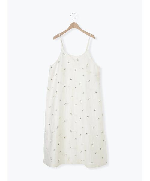 Samansa Mos2(サマンサ モスモス)の「シアー楊柳刺繍キャミソールワンピース(ワンピース・レディース・オフホワイト/ブラック/ミント・F)」の2枚目の写真