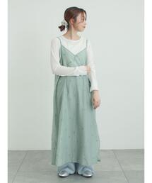 Samansa Mos2（サマンサ モスモス）の「シアー楊柳刺繍キャミソールワンピース（ワンピース）」