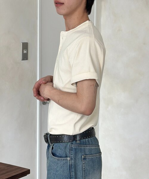 CPCM(シーピーシーエム)の「スパンリブヘンリーT(Tシャツ/カットソー・メンズ・カーキ/ブラック/ホワイト・MEDIUM/LARGE)」の9枚目の写真