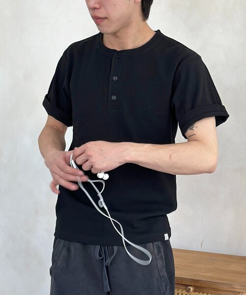 CPCM(シーピーシーエム)の「スパンリブヘンリーT(Tシャツ/カットソー・メンズ・カーキ/ブラック/ホワイト・MEDIUM/LARGE)」の16枚目の写真