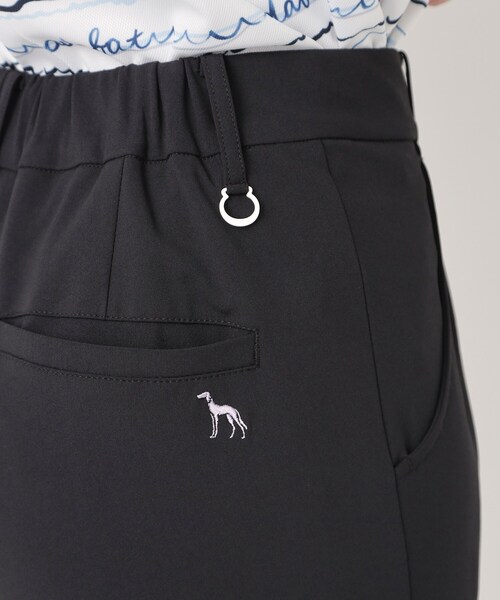 adabat(アダバット)の「吸水速乾/UVカット/接触冷感/遮熱/透け防止 クールタッチテーパードパンツ(その他パンツ・レディース・ブラック/ライトベージュ/ホワイト・42/40/38/36)」の18枚目の写真