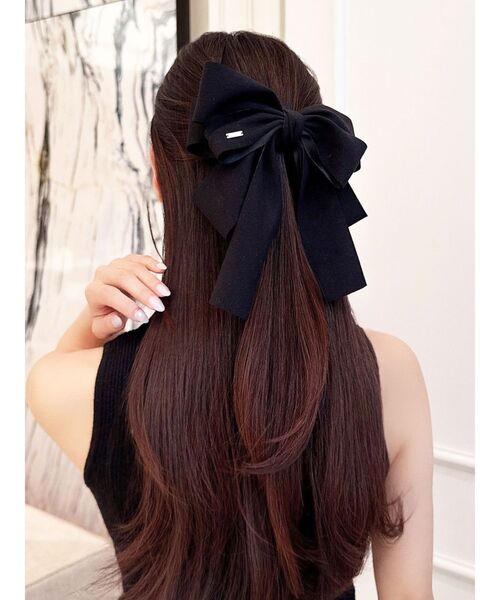 RESEXXY(リゼクシー)の「ボリュームリボンバレッタ(バレッタ/ヘアクリップ・レディース・ピンク/ホワイト/ブラック・FREE)」の2枚目の写真