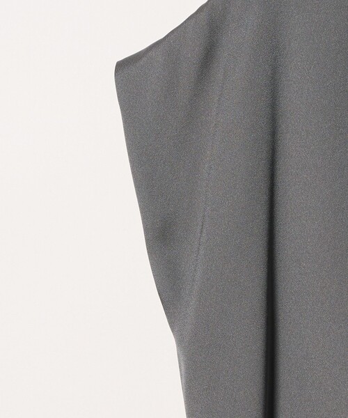 A DAY IN THE LIFE UNITED ARROWS(アデイインザライフユナイテッドアローズ)の「フェイクパールボタン フレンチスリーブブラウス <A DAY IN THE LIFE>(シャツ/ブラウス・レディース・ベージュ/その他1/ダークグレー/その他2・FREE)」の16枚目の写真
