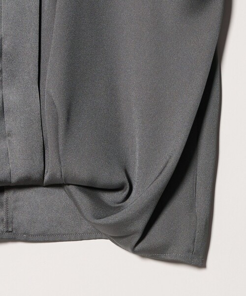 A DAY IN THE LIFE UNITED ARROWS(アデイインザライフユナイテッドアローズ)の「フェイクパールボタン フレンチスリーブブラウス <A DAY IN THE LIFE>(シャツ/ブラウス・レディース・ベージュ/その他1/ダークグレー/その他2・FREE)」の17枚目の写真