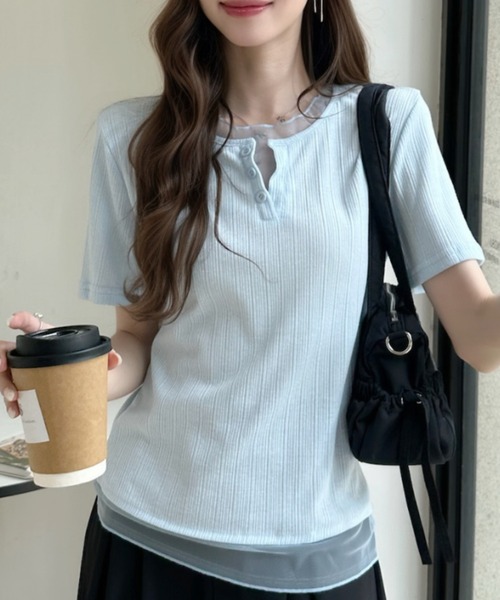 Ada.(エイダ)の「重ね着風 シアートリム ヘンリー リブ トップス(Tシャツ/カットソー・レディース・ホワイト/ブルー/ブラック・FREE)」の1枚目の写真
