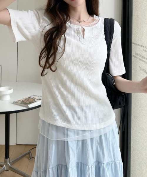 Ada.(エイダ)の「重ね着風 シアートリム ヘンリー リブ トップス(Tシャツ/カットソー・レディース・ホワイト/ブルー/ブラック・FREE)」の4枚目の写真