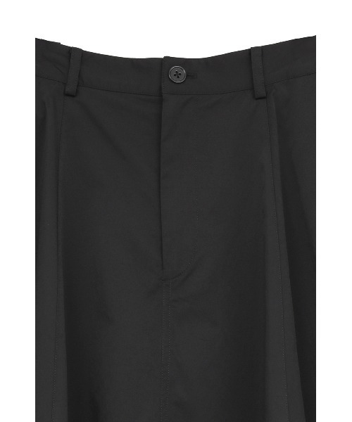 CLANE(クラネ)の「COCOON LINE VOLUME SKIRT(スカート・レディース・ベージュ/ブラック/ホワイト・1/0)」の20枚目の写真