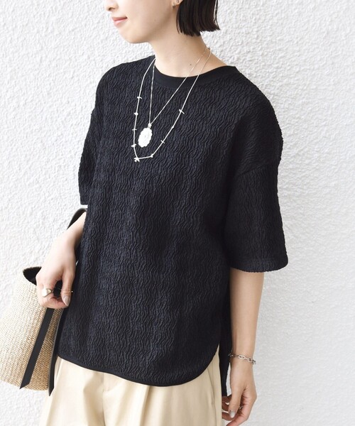 SHIPS（シップス）の「【WEB限定】〈手洗い可能〉ウェーブ クレープ ショート スリーブ カットソー（Tシャツ/カットソー・レディース・ナチュラル/ベージュ/ブラック・ONE SIZE）」の16枚目の写真