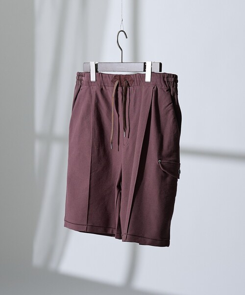 DESIGNWORKS（デザインワークス）の「【接触冷感 / COVEROSS(R) 】ミリタリーピンタックショーツ / セットアップ対応（その他パンツ・メンズ・ホワイト/ライトグレー/ブラック/ブラウン・48/46）」の4枚目の写真