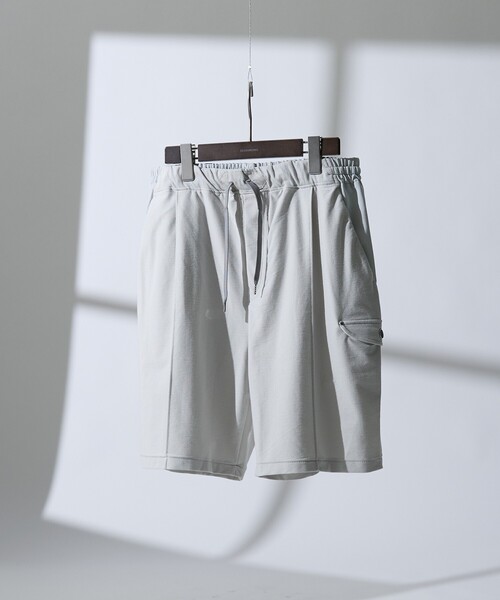 DESIGNWORKS（デザインワークス）の「【接触冷感 / COVEROSS(R) 】ミリタリーピンタックショーツ / セットアップ対応（その他パンツ・メンズ・ホワイト/ライトグレー/ブラック/ブラウン・48/46）」の13枚目の写真