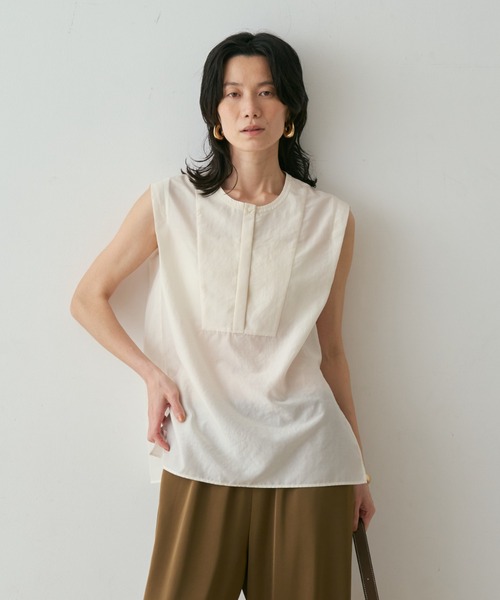 qualite(カリテ)の「シルキーローンブラウス 春服 夏服 オフィスカジュアル(シャツ/ブラウス・レディース・アイボリー/ライム・フリー)」の13枚目の写真