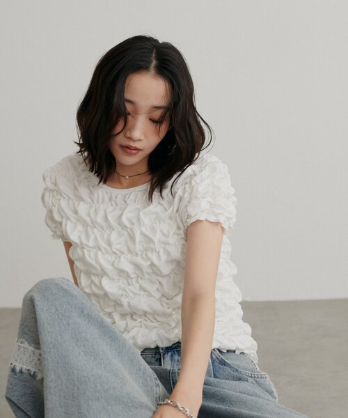 DISCOAT（ディスコート）の「シャーリング半袖Tシャツ（Tシャツ/カットソー・レディース・オフホワイト/ブラック/ピンク/ブラウン/ホワイト・FREE）」の17枚目の写真
