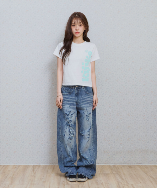 KIJIKO(キジコ)の「ke406. Kijiko Big Logo Semi-Crop Tee White(Tシャツ/カットソー・レディース・ホワイト・FREE)」の4枚目の写真