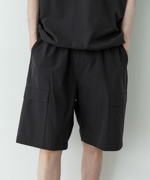URBAN RESEARCH Sonny Label(アーバンリサーチサニーレーベル)の「『接触冷感』『速乾』BREEZE FITイージーカーゴショーツ(その他パンツ・メンズ・ネイビー/チャコールグレー/ブラック・LARGE/MEDIUM)」の8枚目の写真