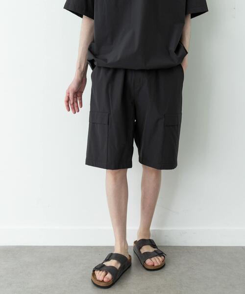 URBAN RESEARCH Sonny Label(アーバンリサーチサニーレーベル)の「『接触冷感』『速乾』BREEZE FITイージーカーゴショーツ(その他パンツ・メンズ・ネイビー/チャコールグレー/ブラック・LARGE/MEDIUM)」の10枚目の写真
