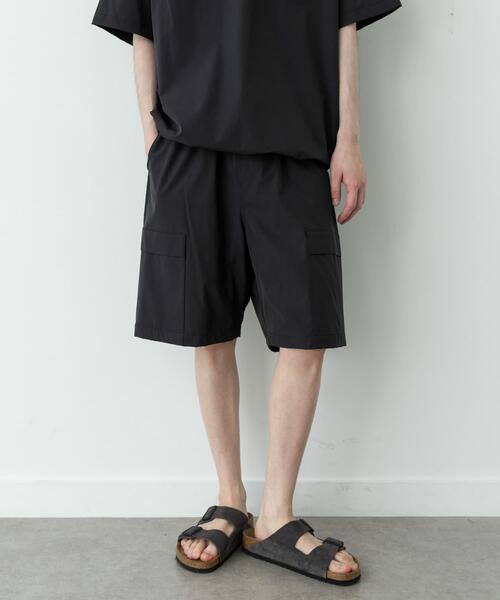 URBAN RESEARCH Sonny Label(アーバンリサーチサニーレーベル)の「『接触冷感』『速乾』BREEZE FITイージーカーゴショーツ(その他パンツ・メンズ・ネイビー/チャコールグレー/ブラック・LARGE/MEDIUM)」の11枚目の写真