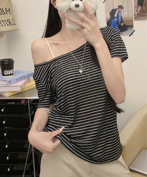 MAISON DE THERESE(メゾン ド テレーズ)の「5 色展開 ストライプ オフショルダー T シャツ ルーズ 着痩せ トップス(Tシャツ/カットソー・レディース・イエロー/ホワイト/ブラック/ブルー/グレー・M)」の3枚目の写真