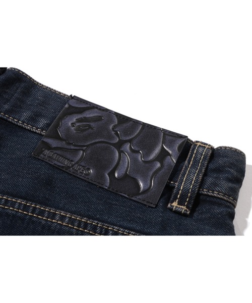 A BATHING APE(アベイシングエイプ)の「BAPE STA PATCH 13 OZ RELAXED FIT DENIM SHORTS(デニムパンツ・メンズ・ベージュ/インディゴブルー・LARGE/MEDIUM/X-LARGE/SMALL/XX-LARGE)」の10枚目の写真