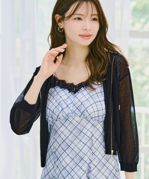 MISCH MASCH(ミッシュマッシュ)の「2026春夏新作 ラメシアーニットパーカー(パーカー・レディース・ブラック/グレー/ホワイト・フリ-)」の2枚目の写真