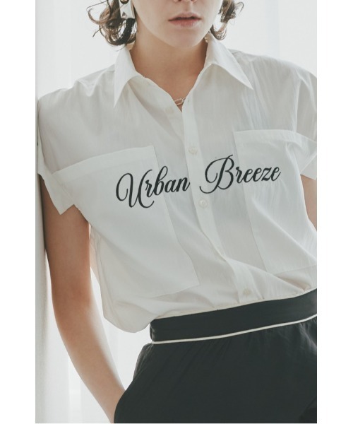 Muel Chic(ミュエルシック)の「Urban shirt アーバンシャツ(シャツ/ブラウス・レディース・スカイブルー/ブラック/ホワイト/ライトグリーン・FREE)」の13枚目の写真