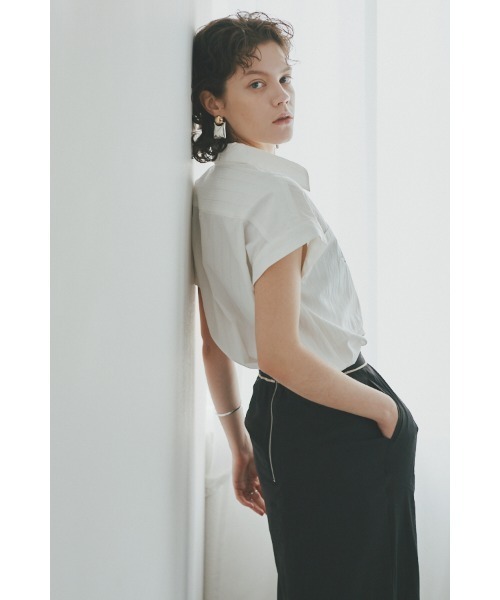 Muel Chic(ミュエルシック)の「Urban shirt アーバンシャツ(シャツ/ブラウス・レディース・スカイブルー/ブラック/ホワイト/ライトグリーン・FREE)」の17枚目の写真