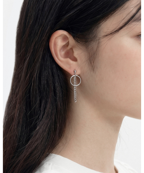 NONENON(ノンノン)の「RING CHAIN EAR(ピアス(両耳用)・レディース・その他・FREE)」の3枚目の写真