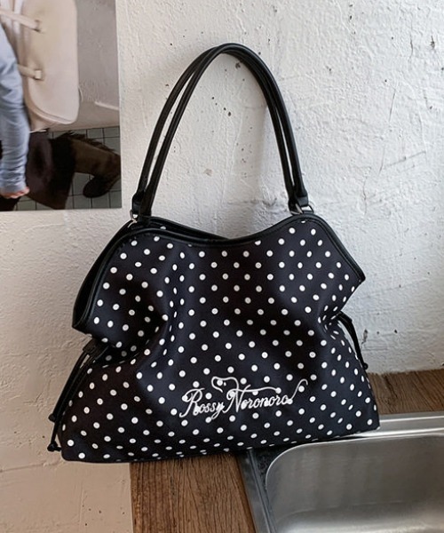 FREE STYLISTS(フリー スタイリスト)の「【Y2Kガーリー】 レトロドット柄 フロントロゴ刺繍 ートバッグ 【A4サイズ収納可能】(ショルダーバッグ・レディース・ブラック/ホワイト・FREE)」の10枚目の写真