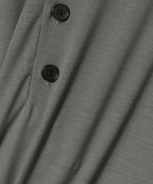 ESTNATION（エストネーション）の「GOOD PEOPLE GOOD STITCHING GOOD PRODUCT for ESTNATION / ショートスリーブ ポロニット（ポロシャツ・メンズ・グレー・LARGE）」の3枚目の写真