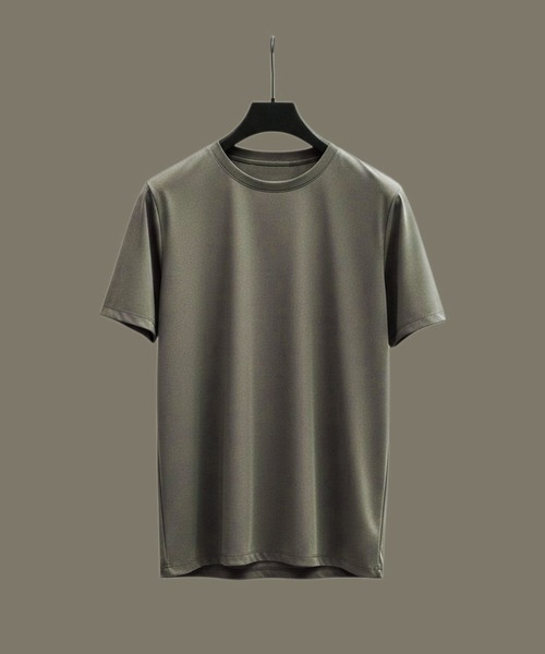 UNITED TOKYO(ユナイテッドトウキョウ)の「【残りわずか】QUICKDRY レギュラーTシャツ |日本生産/速乾性/防シワ/洗濯可能/よれない(Tシャツ/カットソー・メンズ・ライトグレー/ブラック/ダークグレー/グレイッシュベージュ・1/2/4/3)」の4枚目の写真