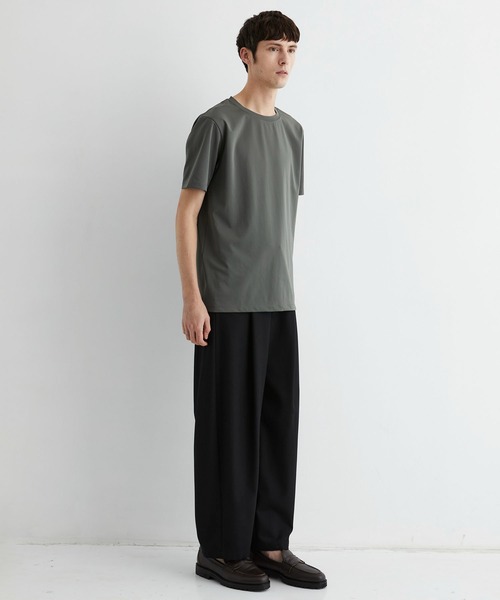 UNITED TOKYO(ユナイテッドトウキョウ)の「【残りわずか】QUICKDRY レギュラーTシャツ |日本生産/速乾性/防シワ/洗濯可能/よれない(Tシャツ/カットソー・メンズ・ライトグレー/ブラック/ダークグレー/グレイッシュベージュ・1/2/4/3)」の21枚目の写真